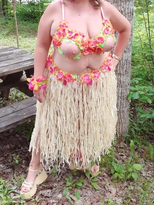 25P Sexy matures, curvy, bbw and granny in sexy lingerie 2