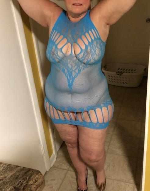25P Sexy matures, curvy, bbw and granny in sexy lingerie 2
