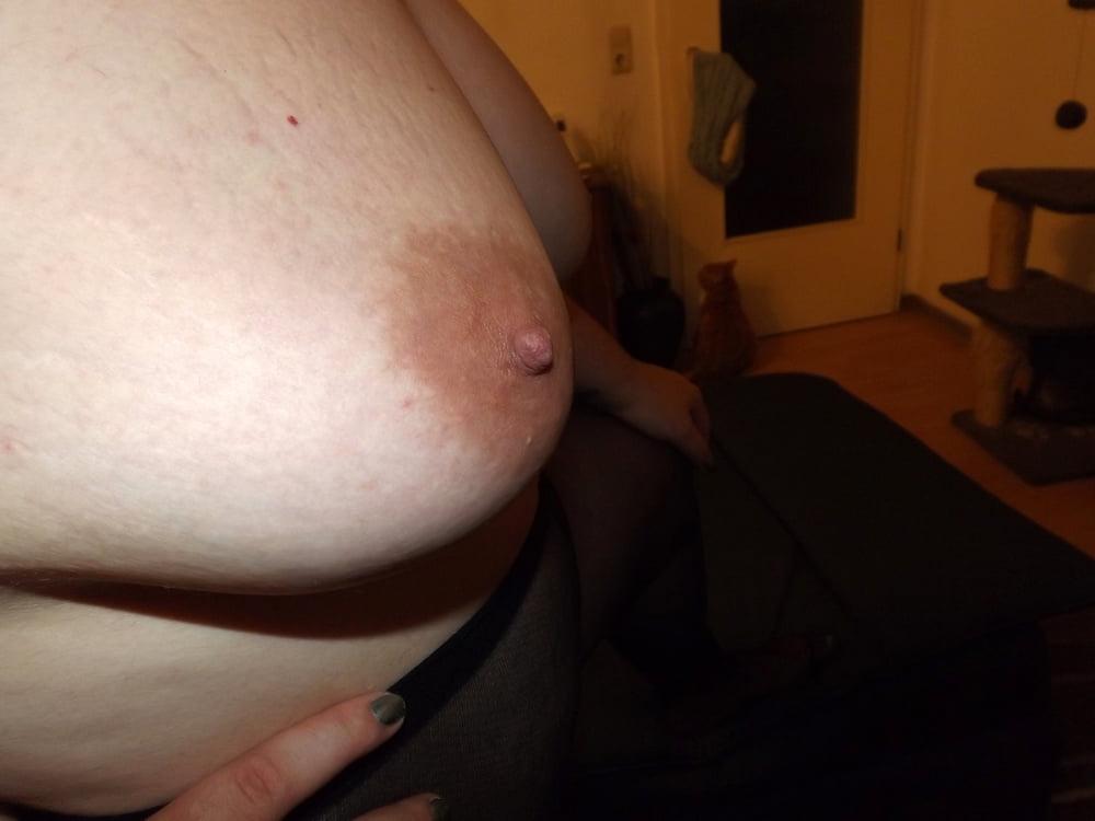 25P BBW In Black Pantyhose