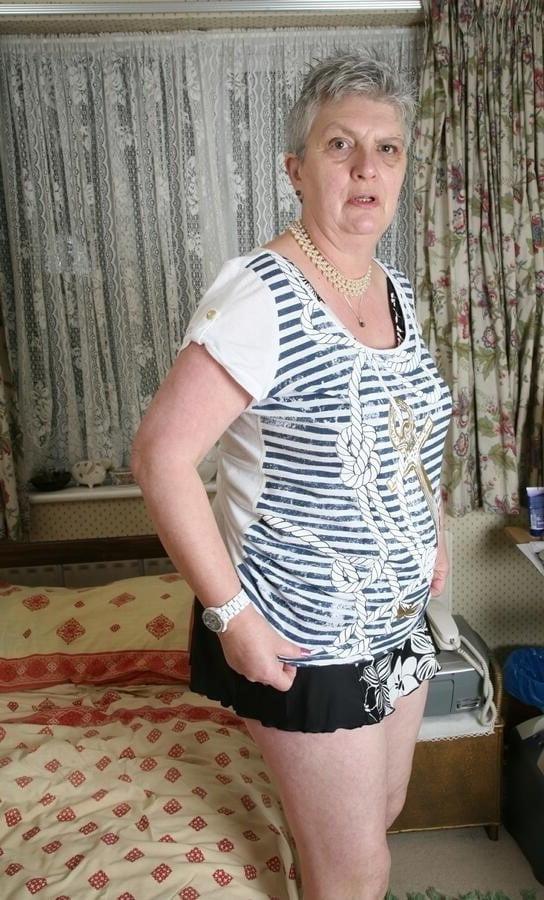 22P 60 plus granny strips