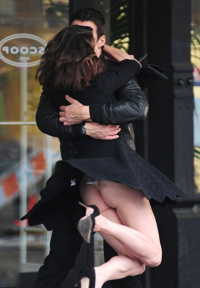 25P Hollywood Actresses Upskirt