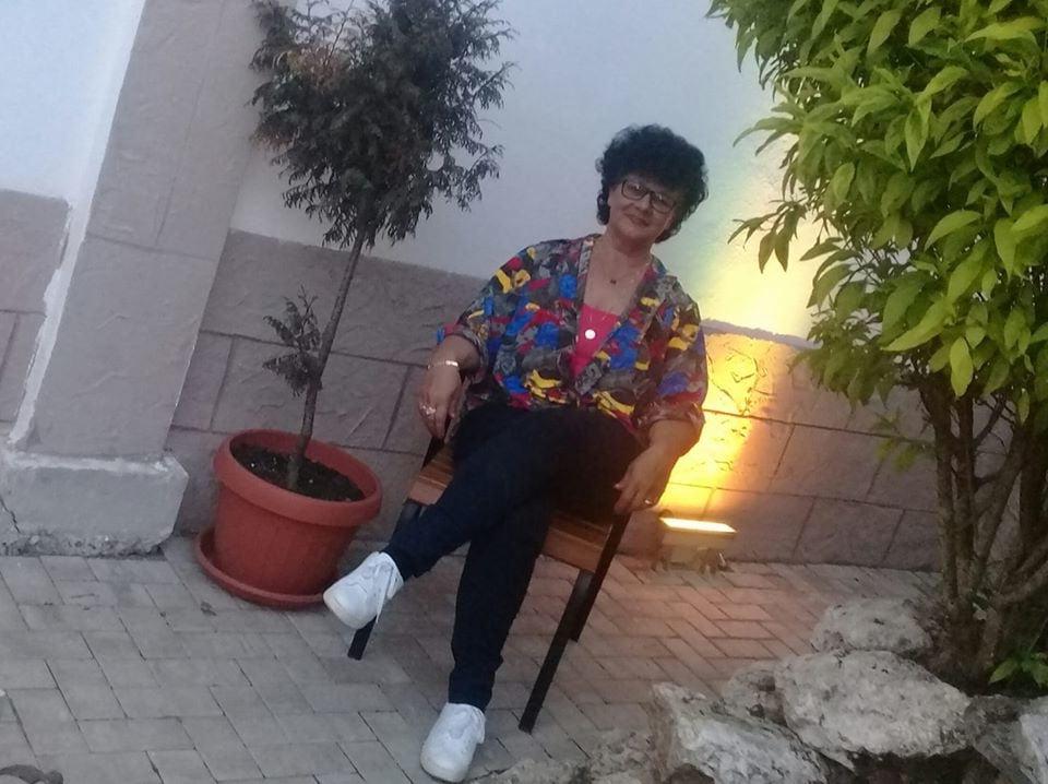 22P Granny G
