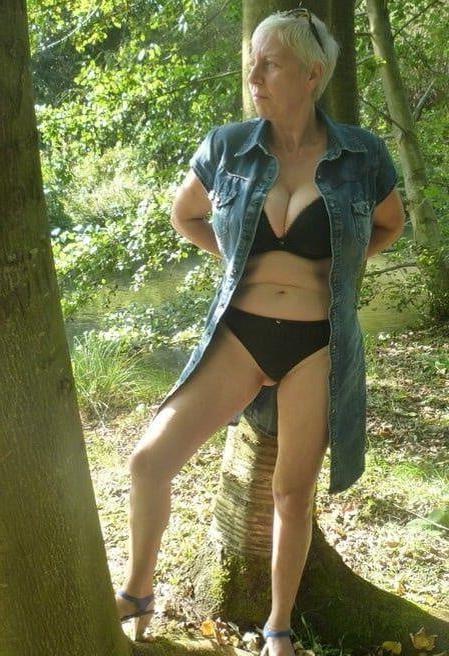 25P Slutty granny