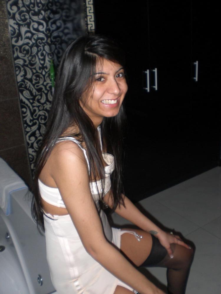 25P ZelihaWhore FAVs #21 xHamster sluts and voyeur amateur MILFs