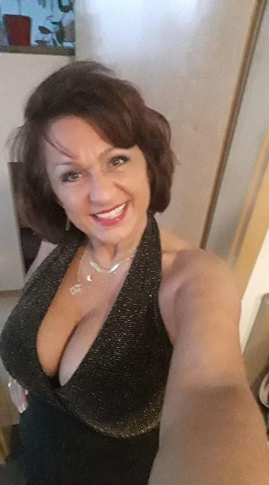 11P Big tits granny