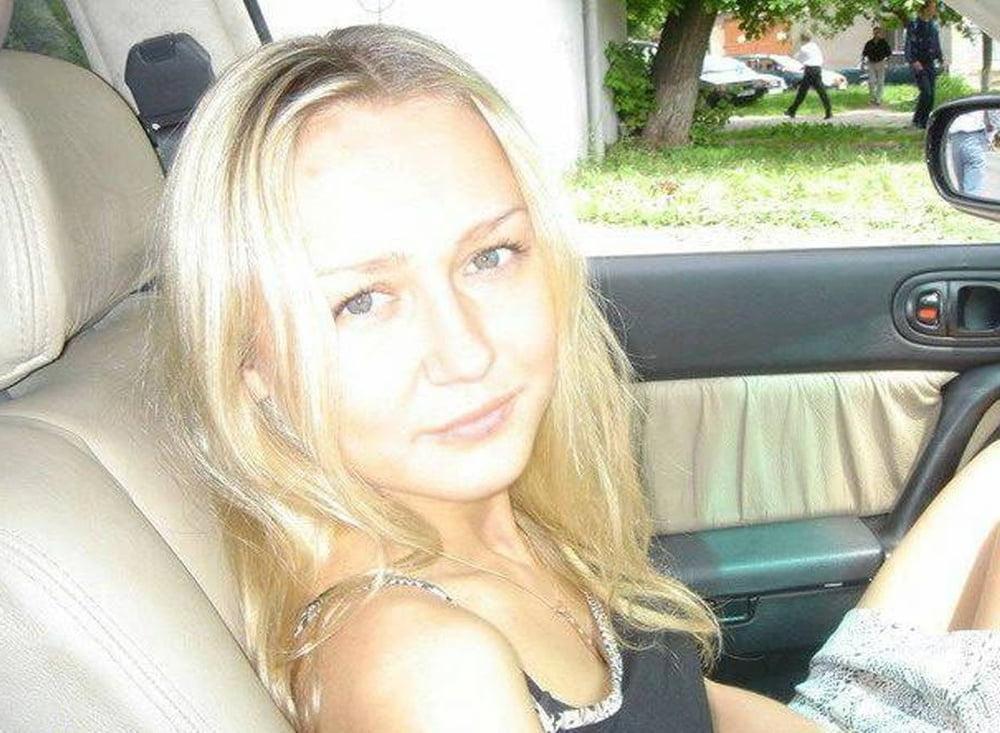 25P ZelihaWhore FAVs #12 xHamster sluts and voyeur amateur MILFs