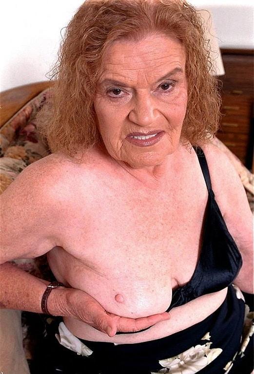 25P Granny 14