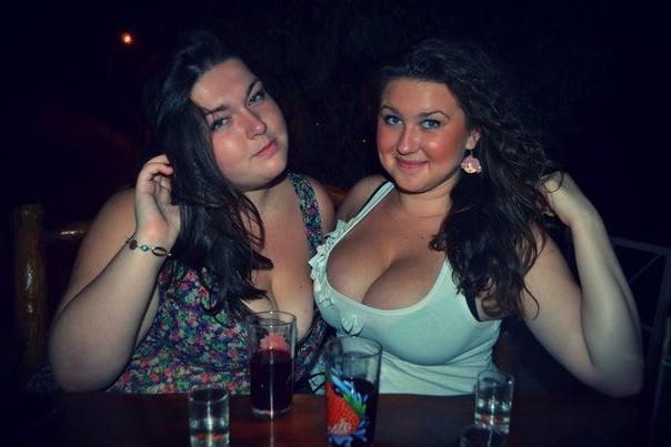 18P Busty Russian Woman 3678