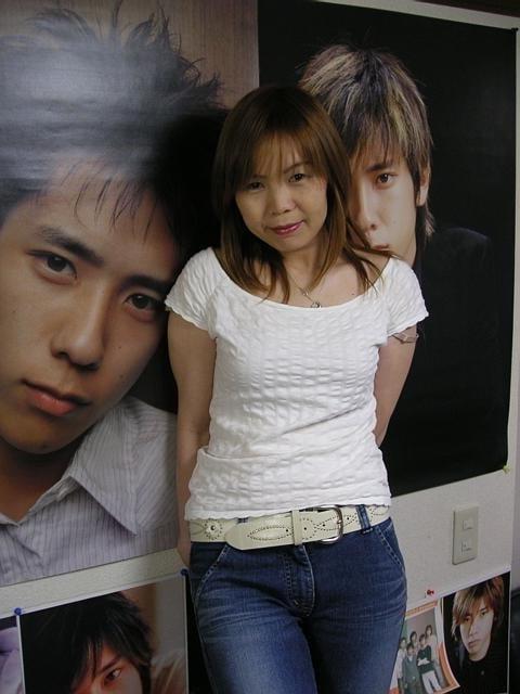 6P Amateur Asian 2435