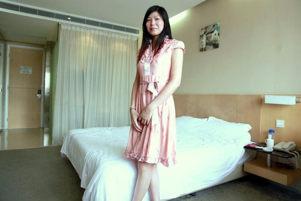 25P Amateur Asian 2422
