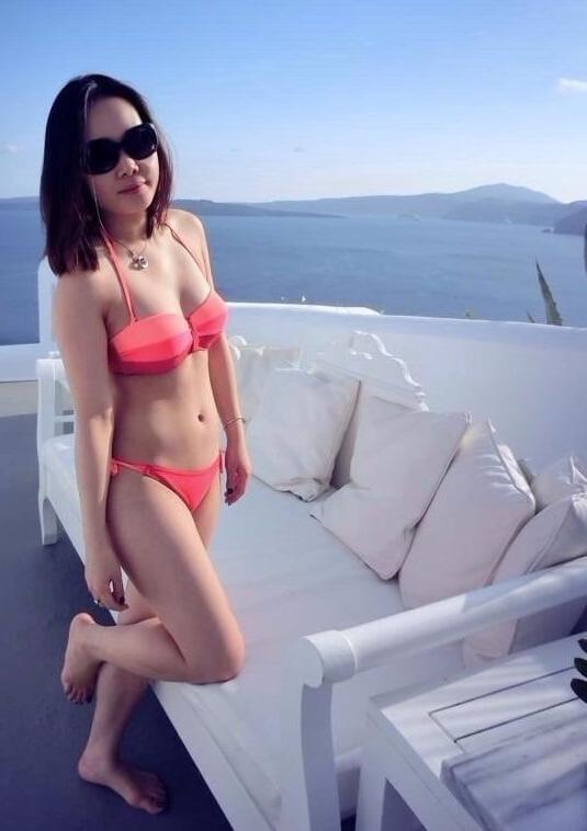 5P CUTE ASIAN GIRL