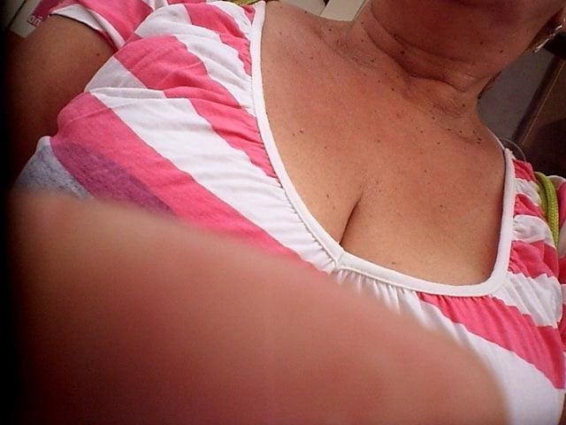 25P Busty granny