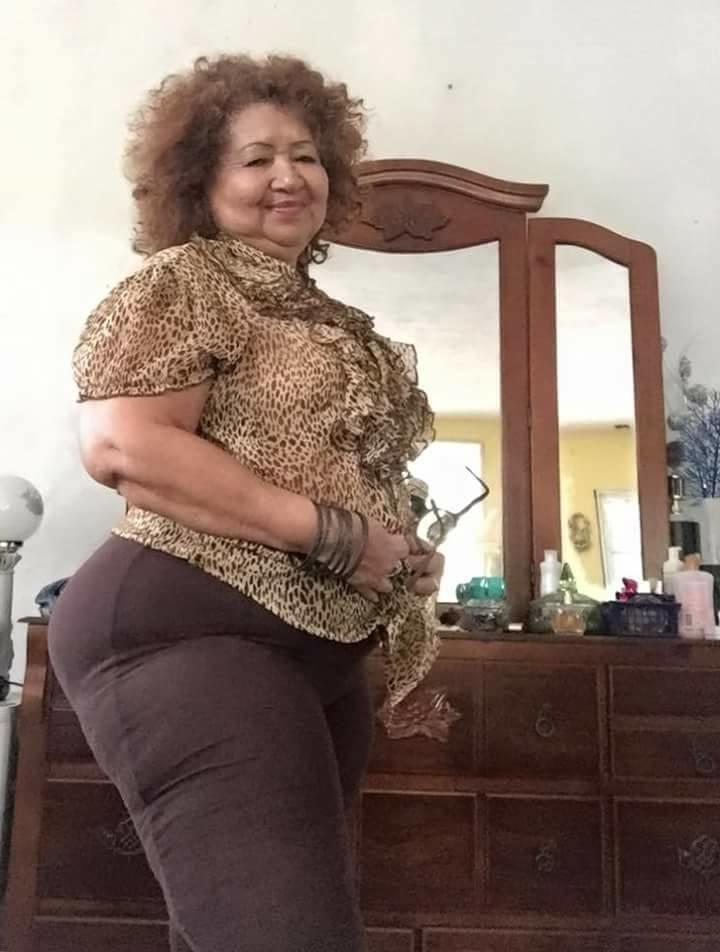 25P julia vargas granny ass bbw abuelita culona