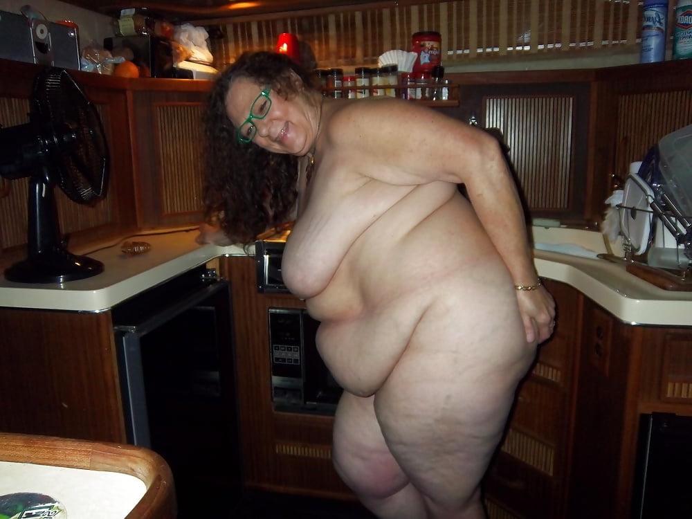 25P Granny Marisa Big Titts