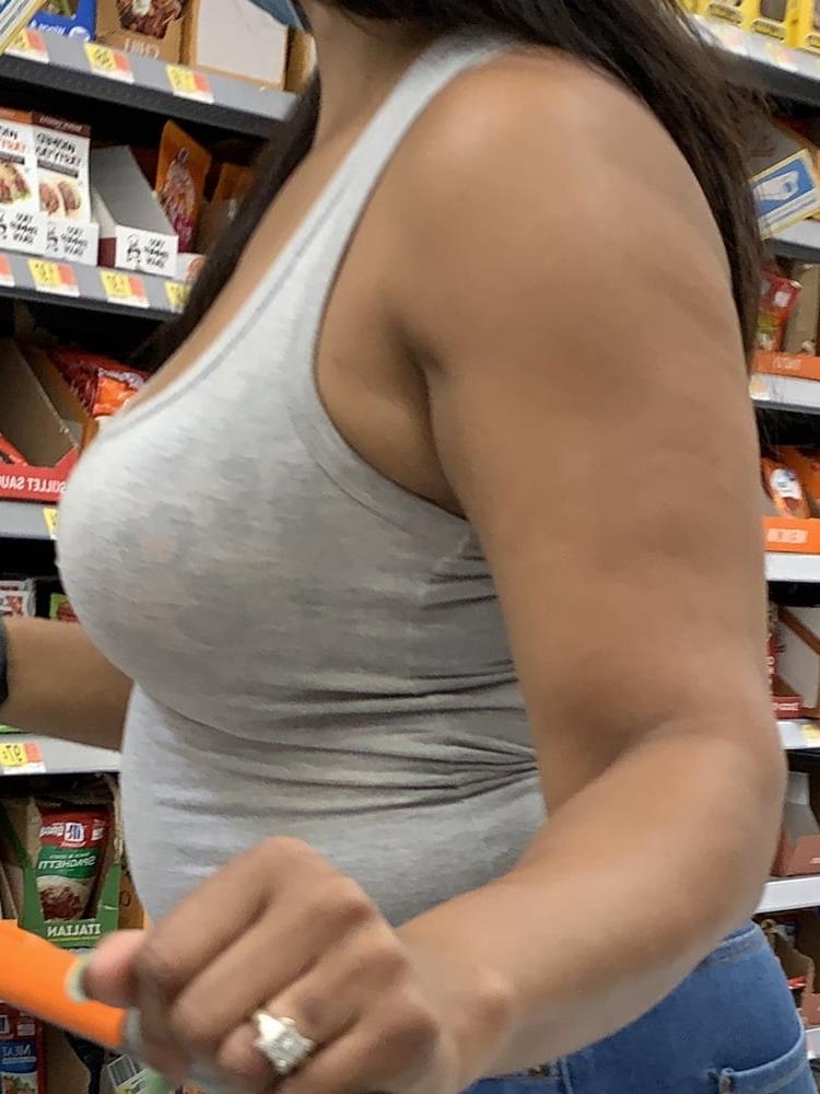 10P Voyeur big tits