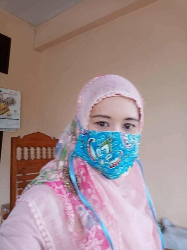 25P Ibu pakai tudung