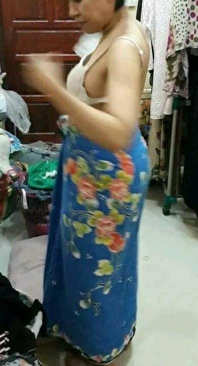 25P Ibu pakai tudung