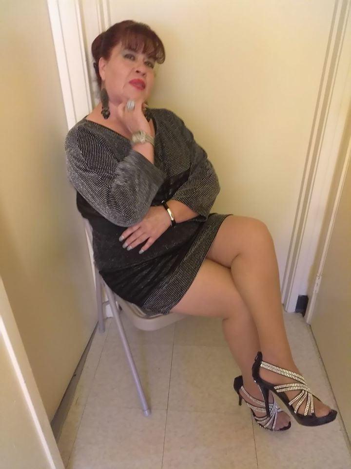 25P elena estrada bbw mature granny abuela ass