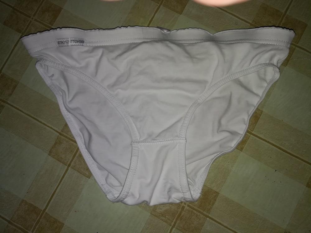 25P granny and panty
