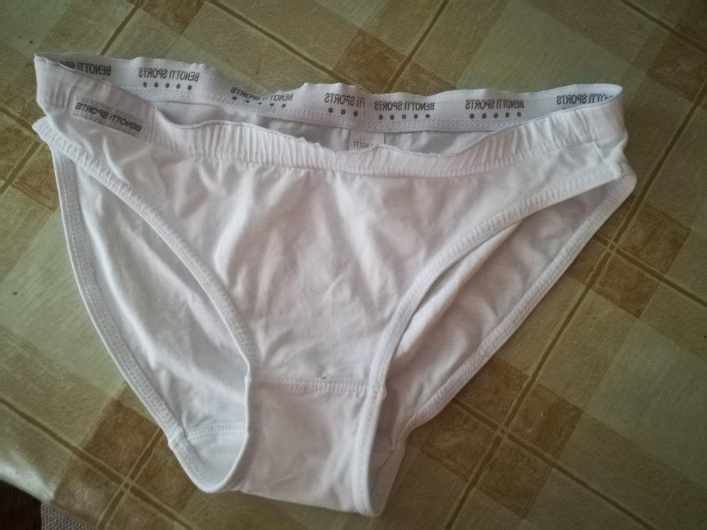 25P granny and panty