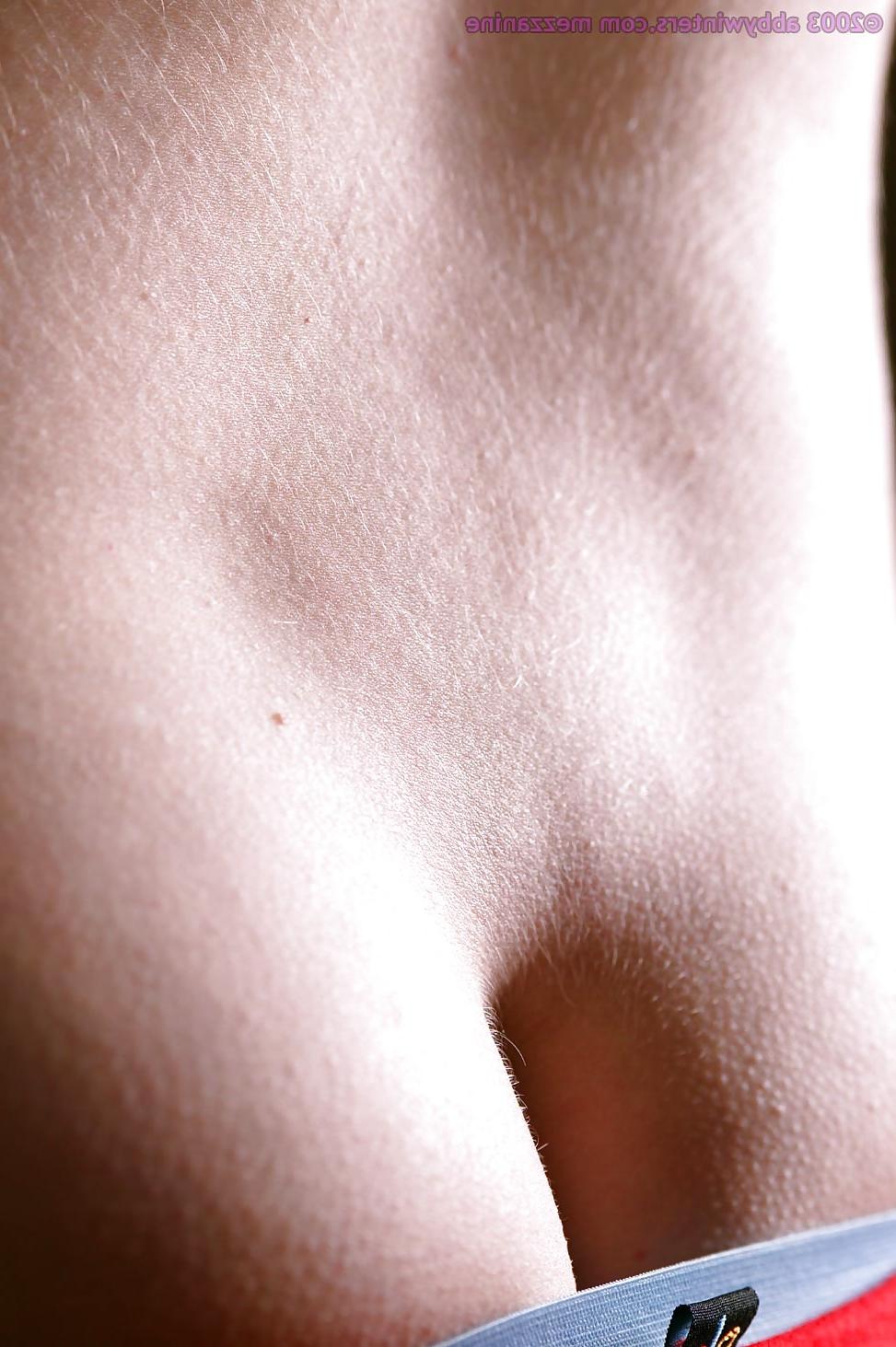 25P Puffy nips