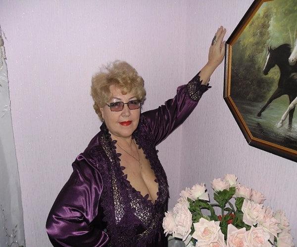 20P Beautiful blonde non-nude Russian granny