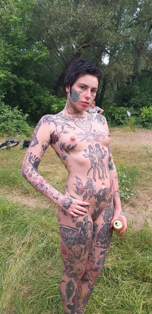 25P russian tattooed slut on the beach
