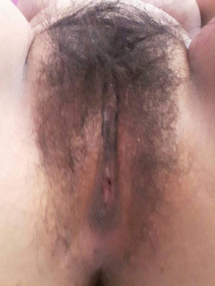25P Tetona de 19 anos  Monse Hernandez con la vagina peluda