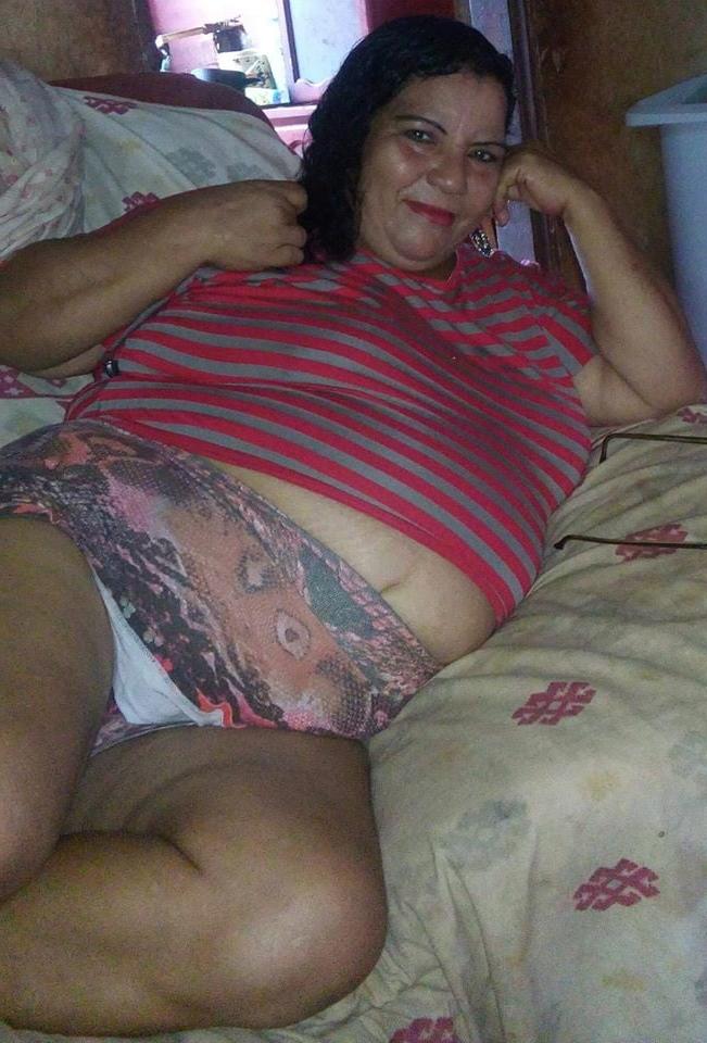 25P alma morales bbw mature granny ass abuela