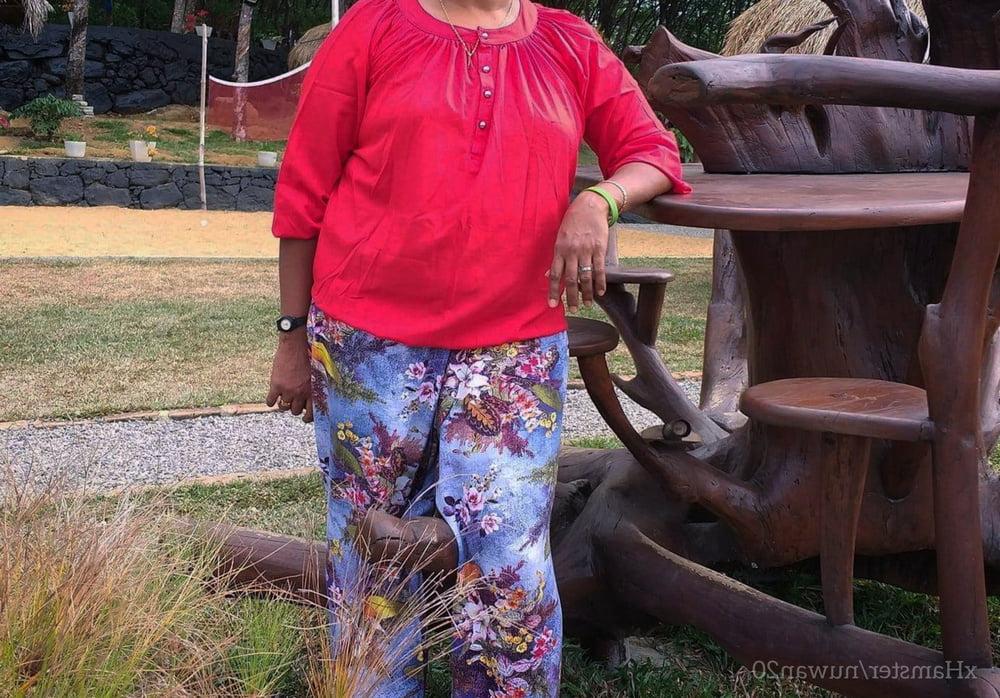 25P My Photos Set 01 - 2020 July - Nude Non Nude - Sri Lankan