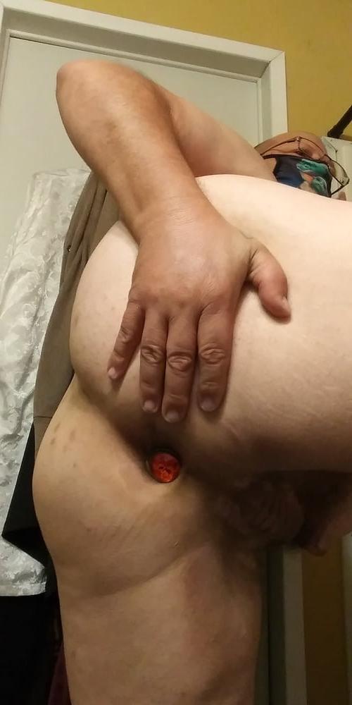 9P JEWELED BUTT PLUG