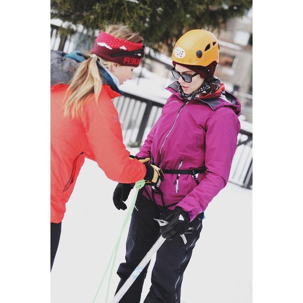 21P Mandy Moore - Jackson Hole Vacation IG (2018)
