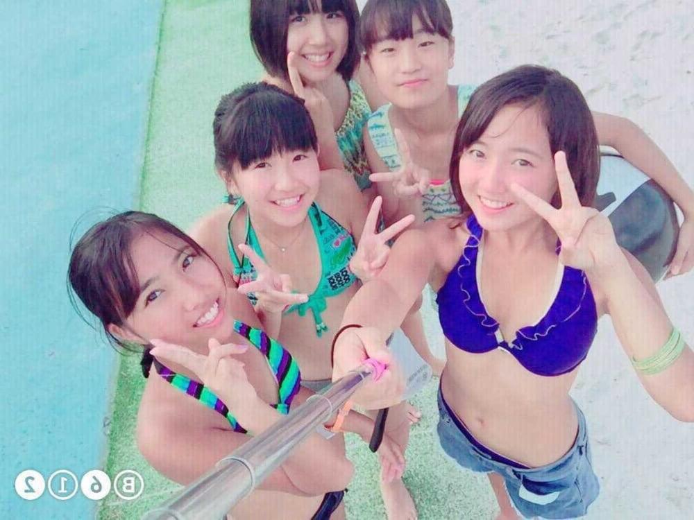 6P Bikinigirls