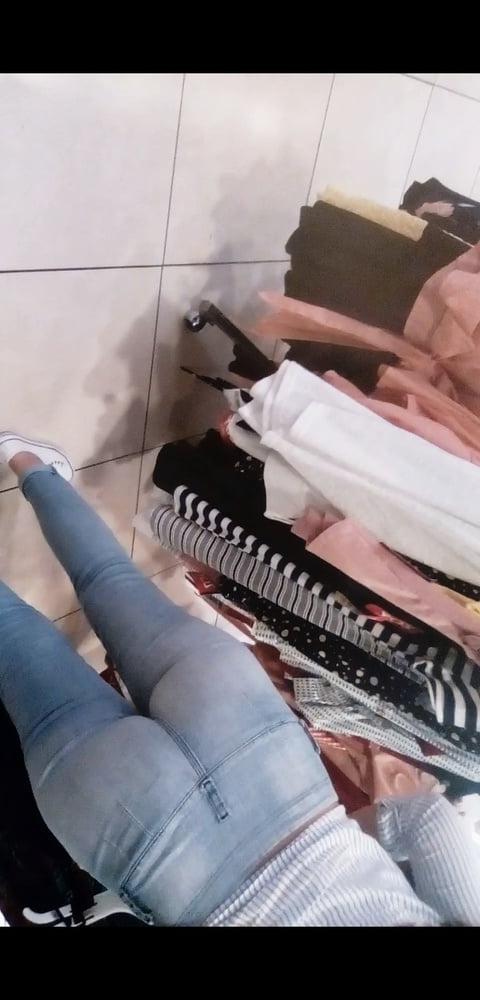 19P Voyeur time