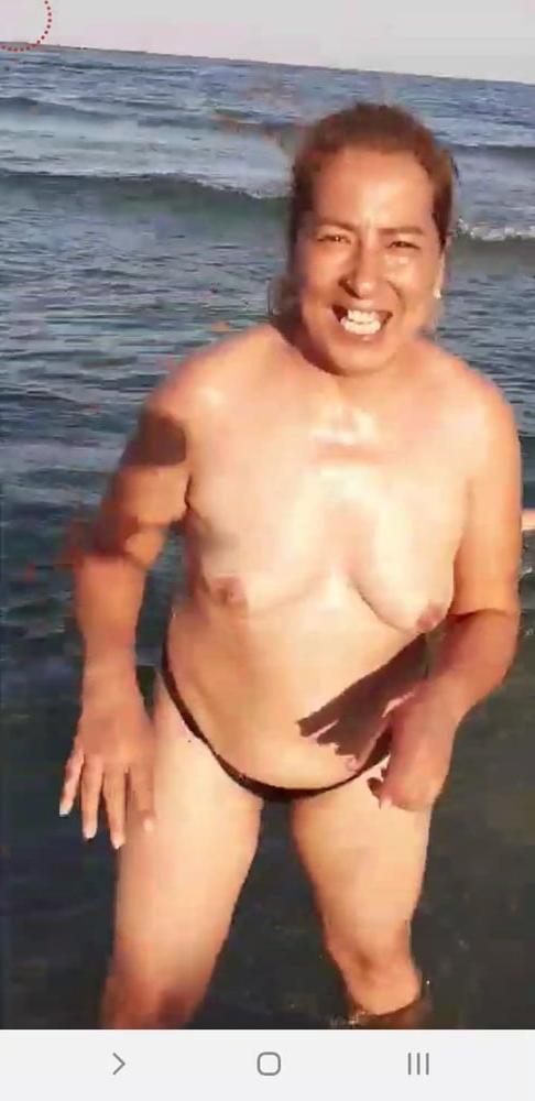 16P Floricica dansatoarea live topless romanian