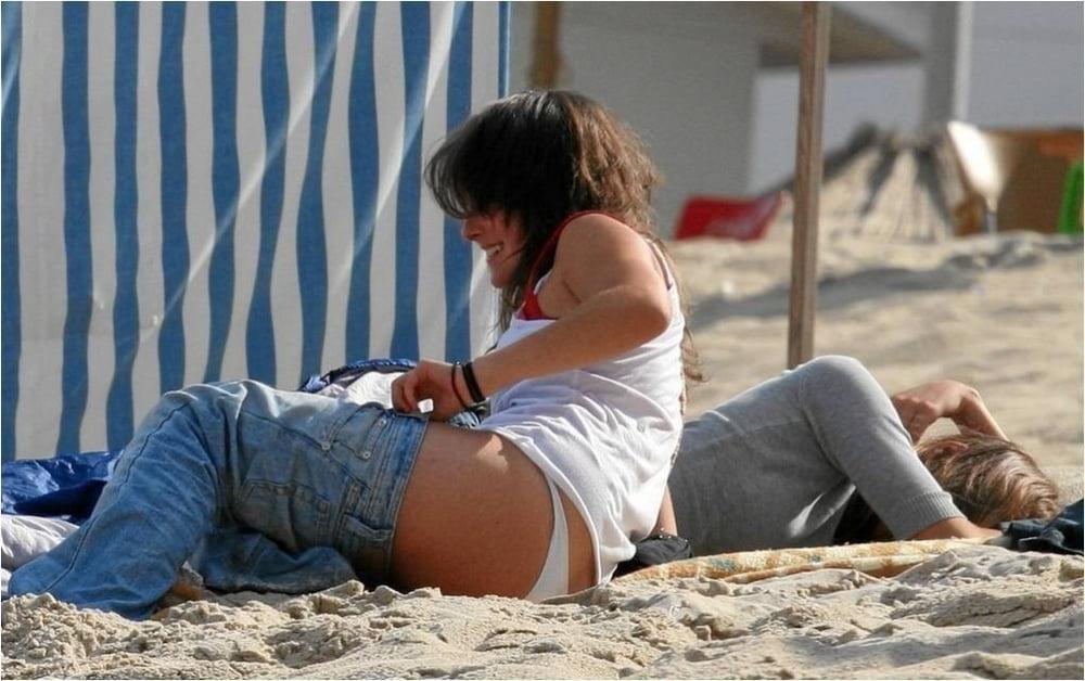 7P Beach Voyeur Fucking