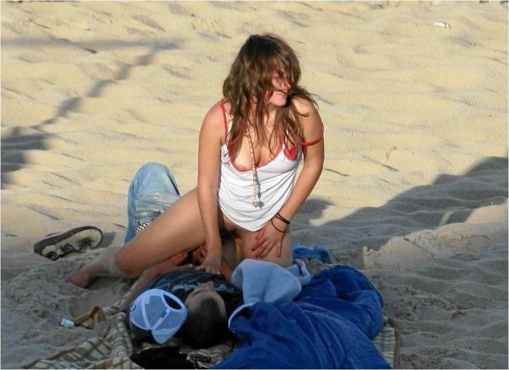 7P Beach Voyeur Fucking