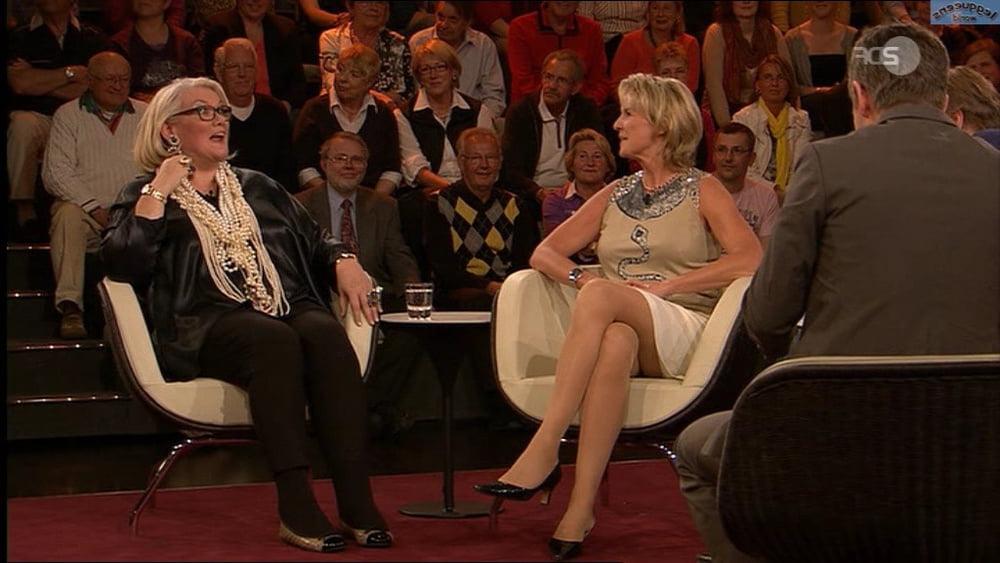 20P Politische Frauen unterm Rock