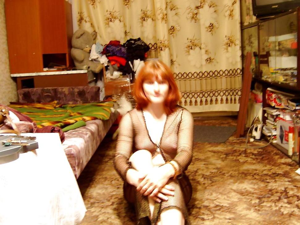 23P RUSSIAN REDHEAD AMATEUR