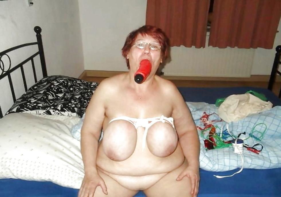 25P Granny and Mature Slaves