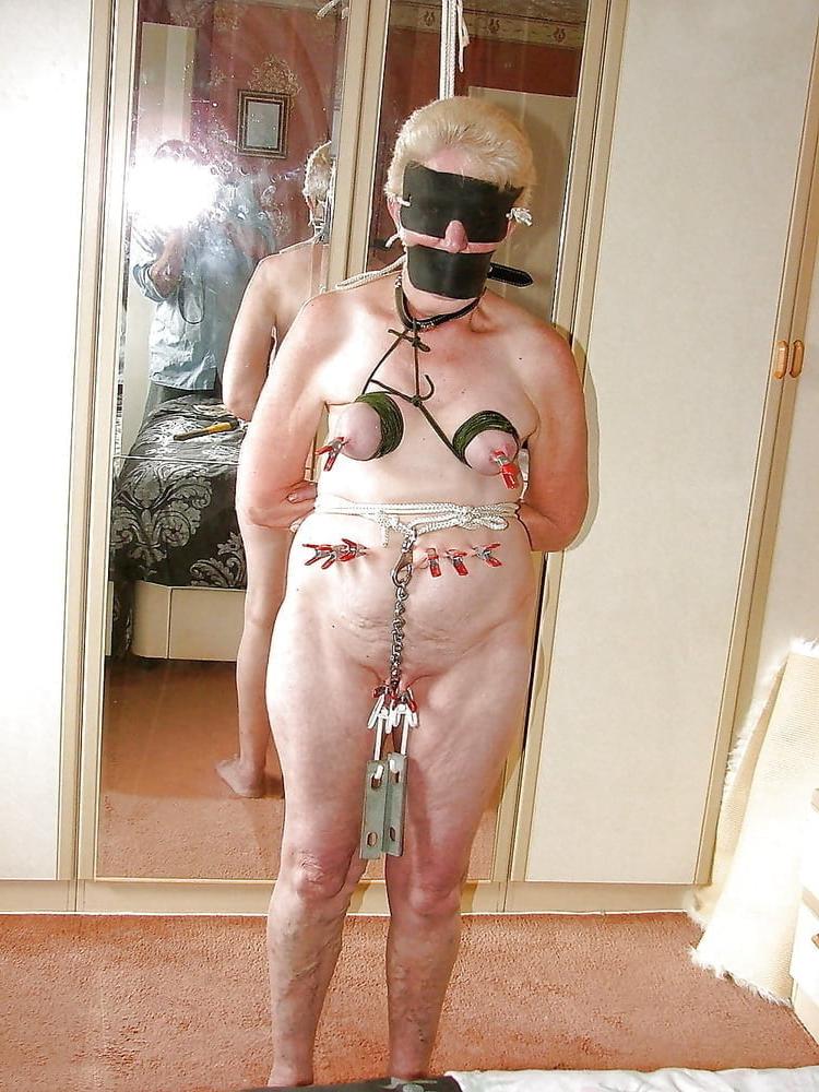25P Granny and Mature Slaves