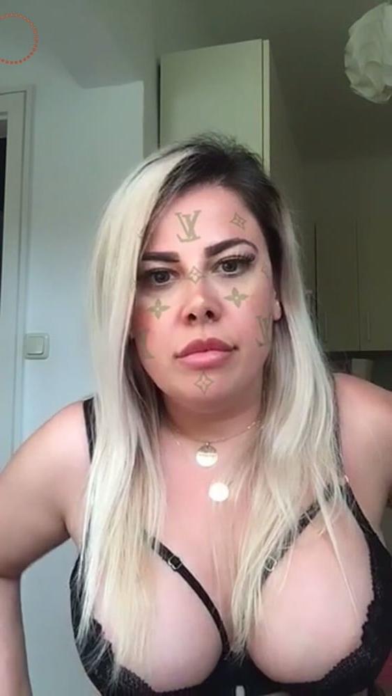 14P Bust sexy blonde live facebook romanian