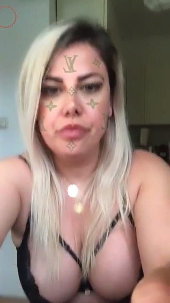14P Bust sexy blonde live facebook romanian