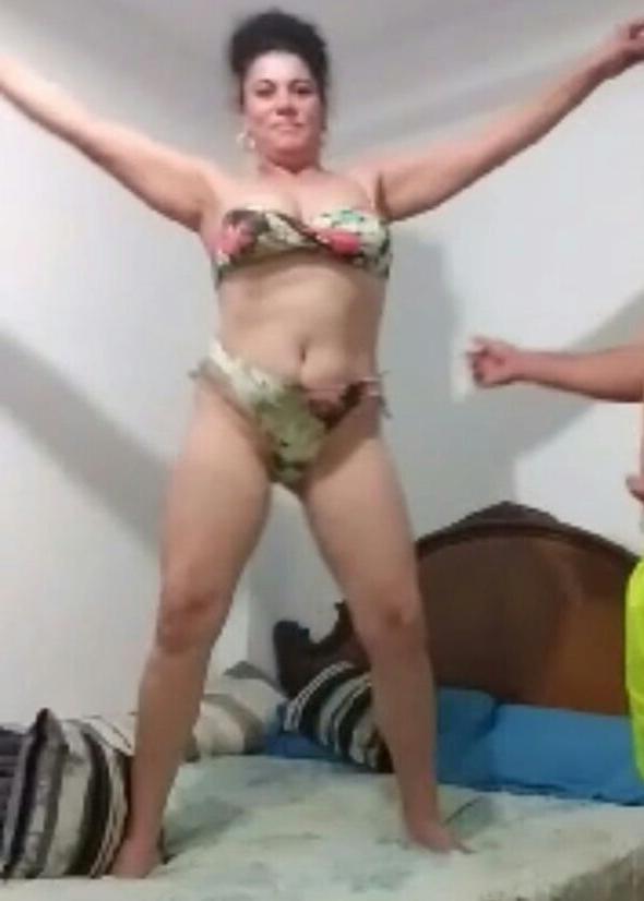 10P Slut woman live facebook romanian