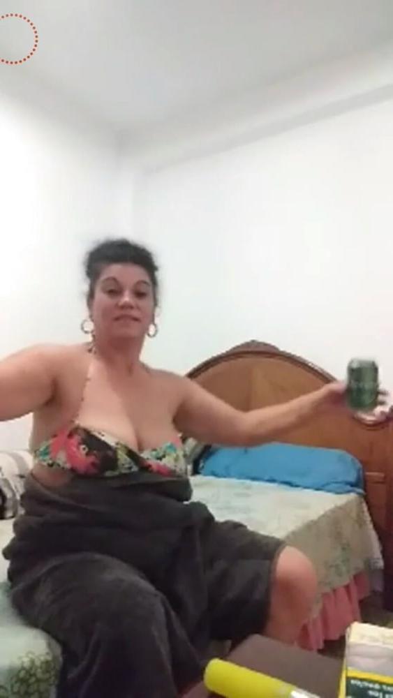 10P Slut woman live facebook romanian