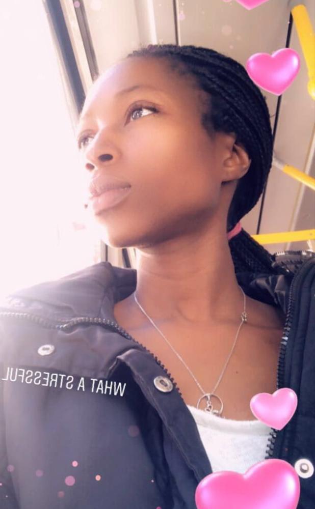 22P Expose black girl