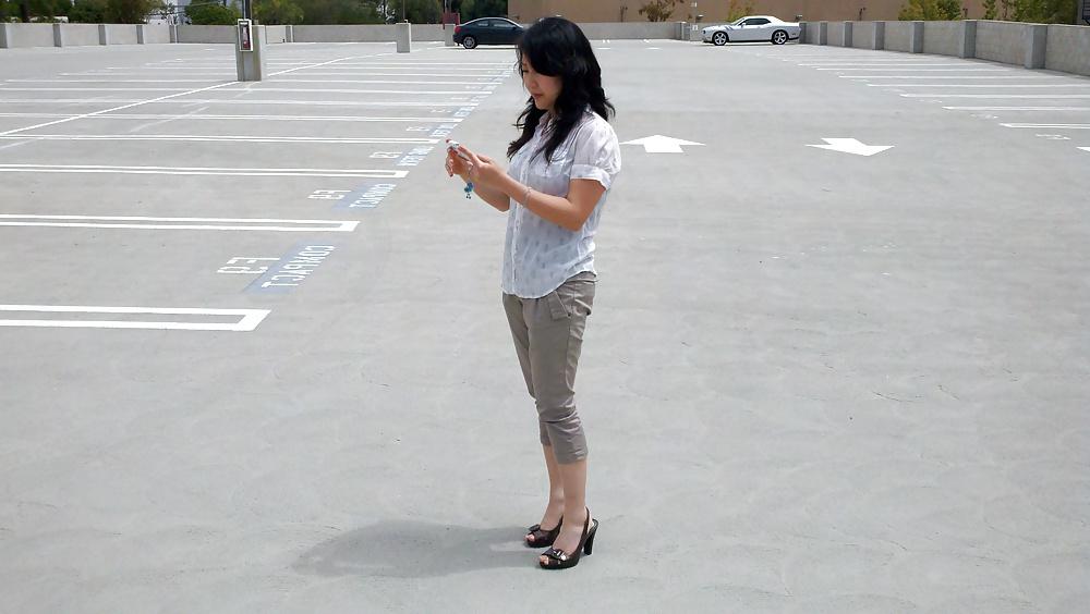 8P Cutie asian in sunglasses
