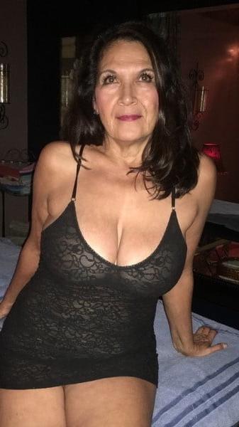 20P Granny Lingerie 13