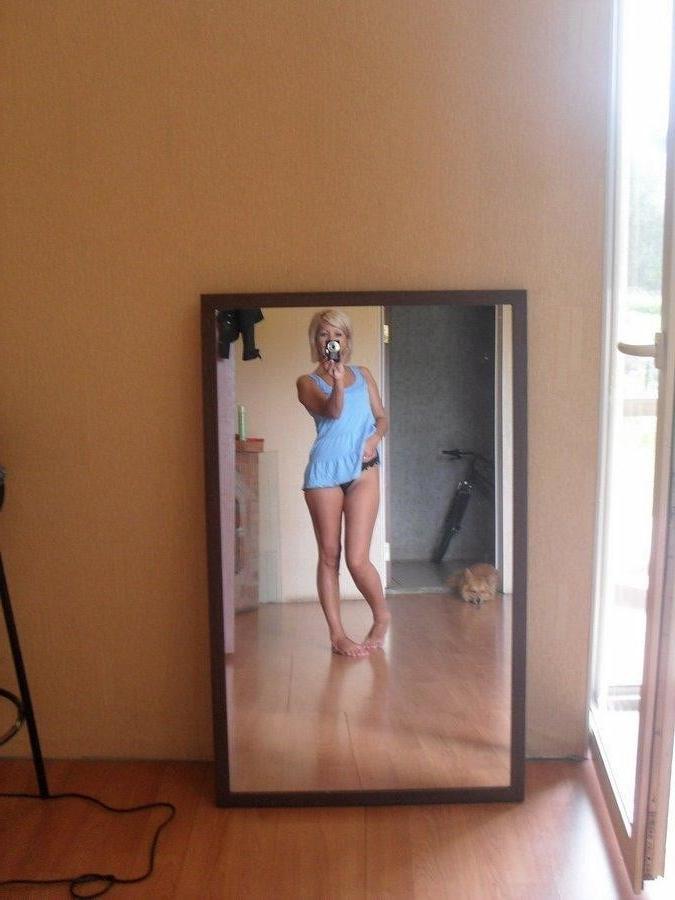 18P Slutty Russian Blonde Milf