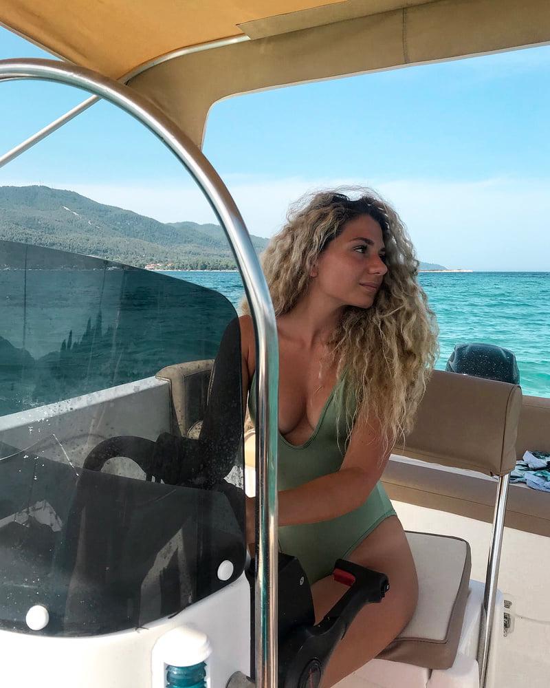 25P Greek Girl